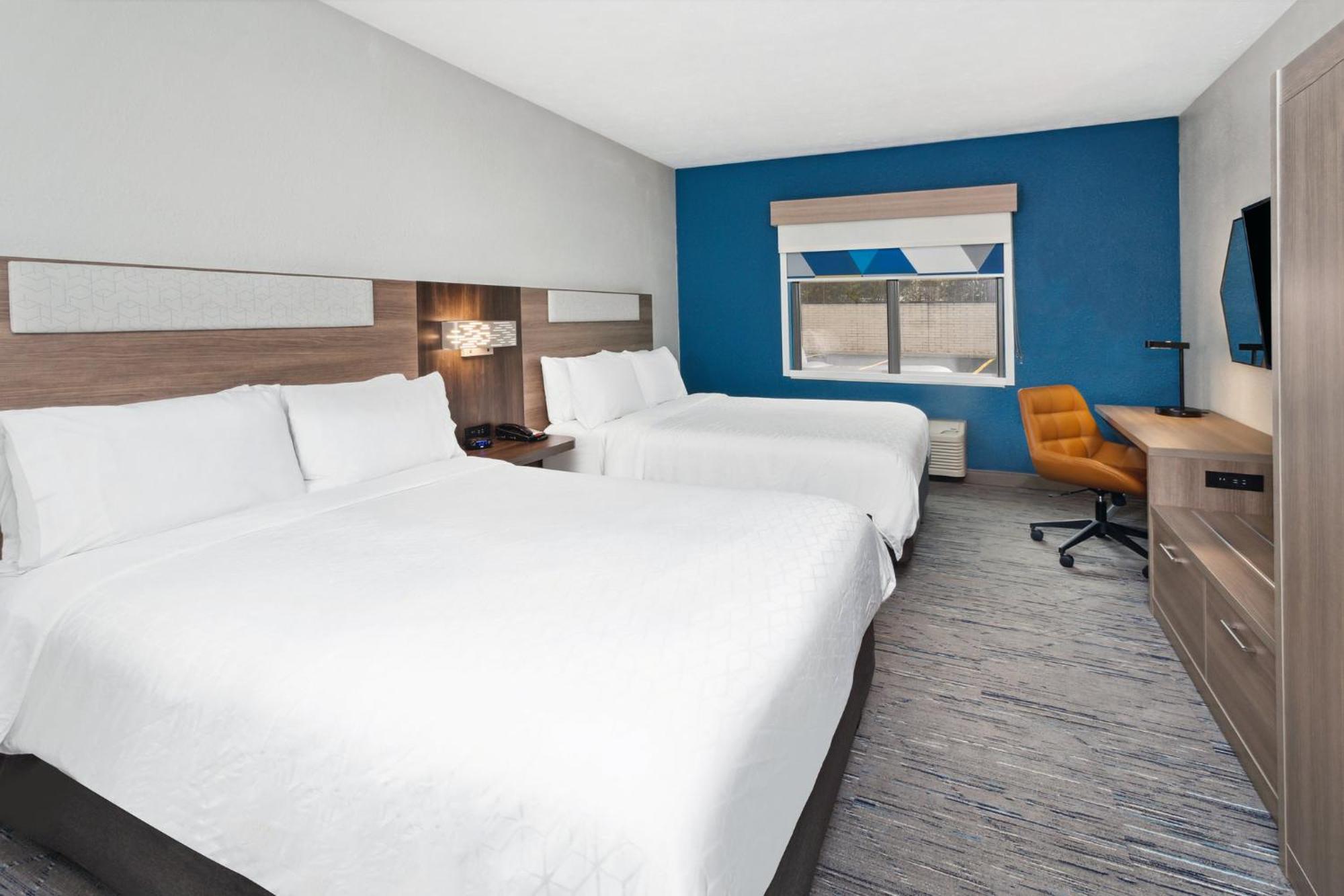 Holiday Inn Express Cleveland Airport - Brook Park By Ihg Екстер'єр фото
