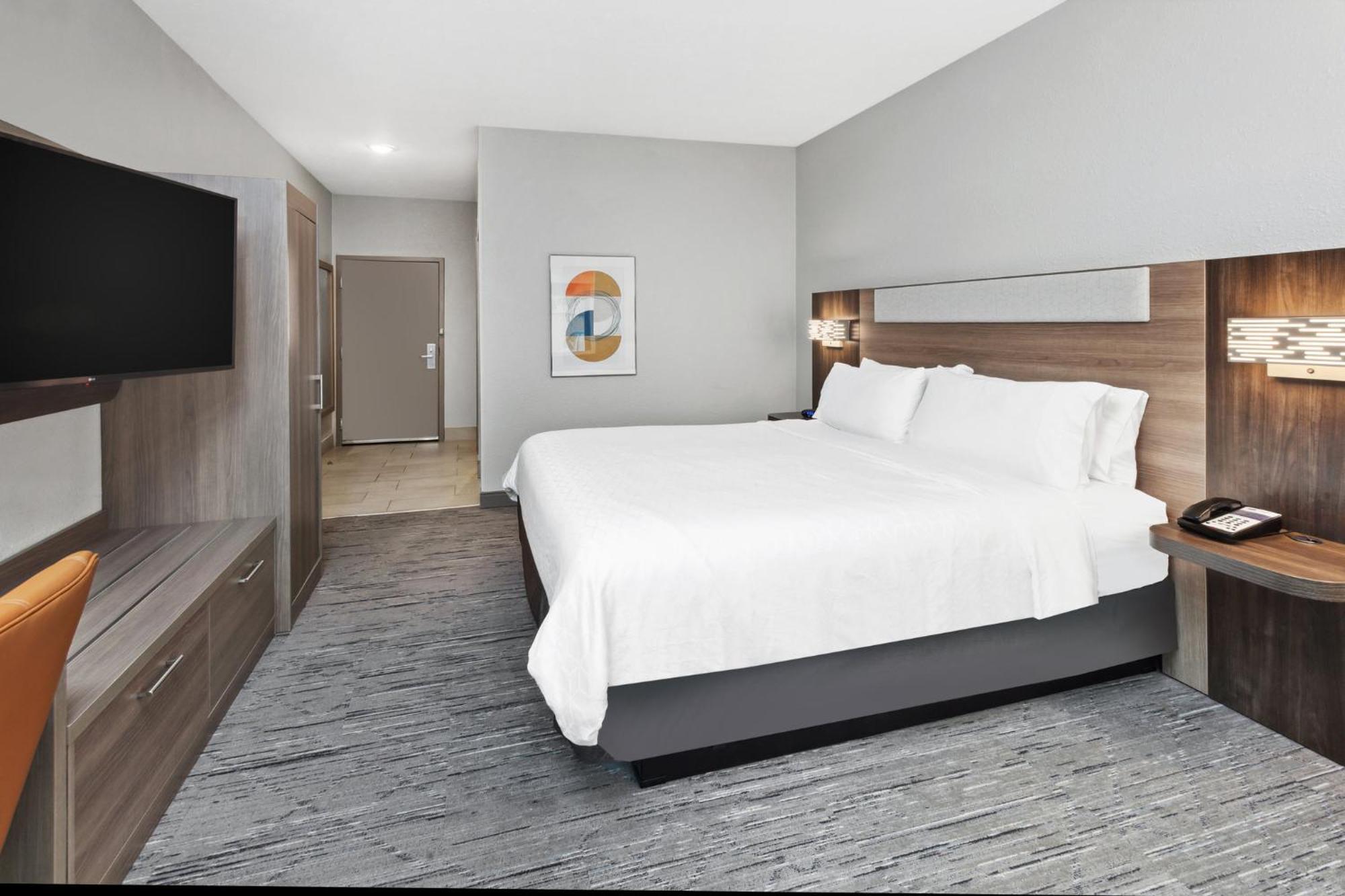 Holiday Inn Express Cleveland Airport - Brook Park By Ihg Екстер'єр фото