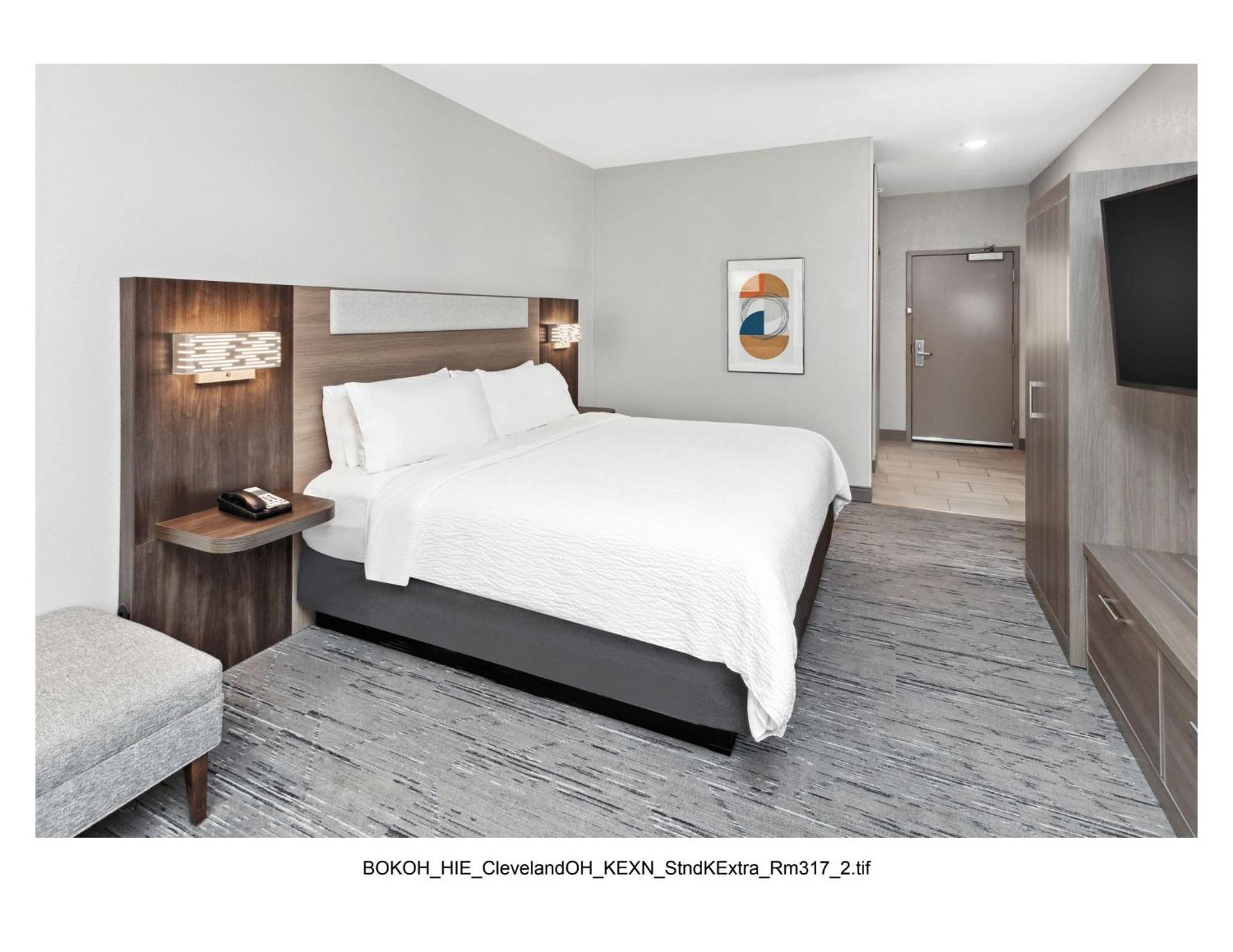 Holiday Inn Express Cleveland Airport - Brook Park By Ihg Екстер'єр фото
